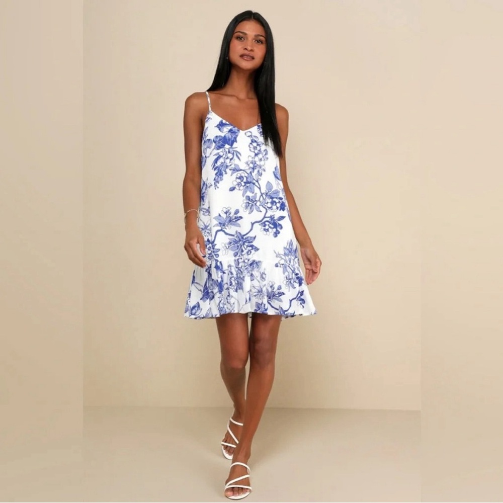 NWT - Lulu's Blue and White Floral Mini Dress